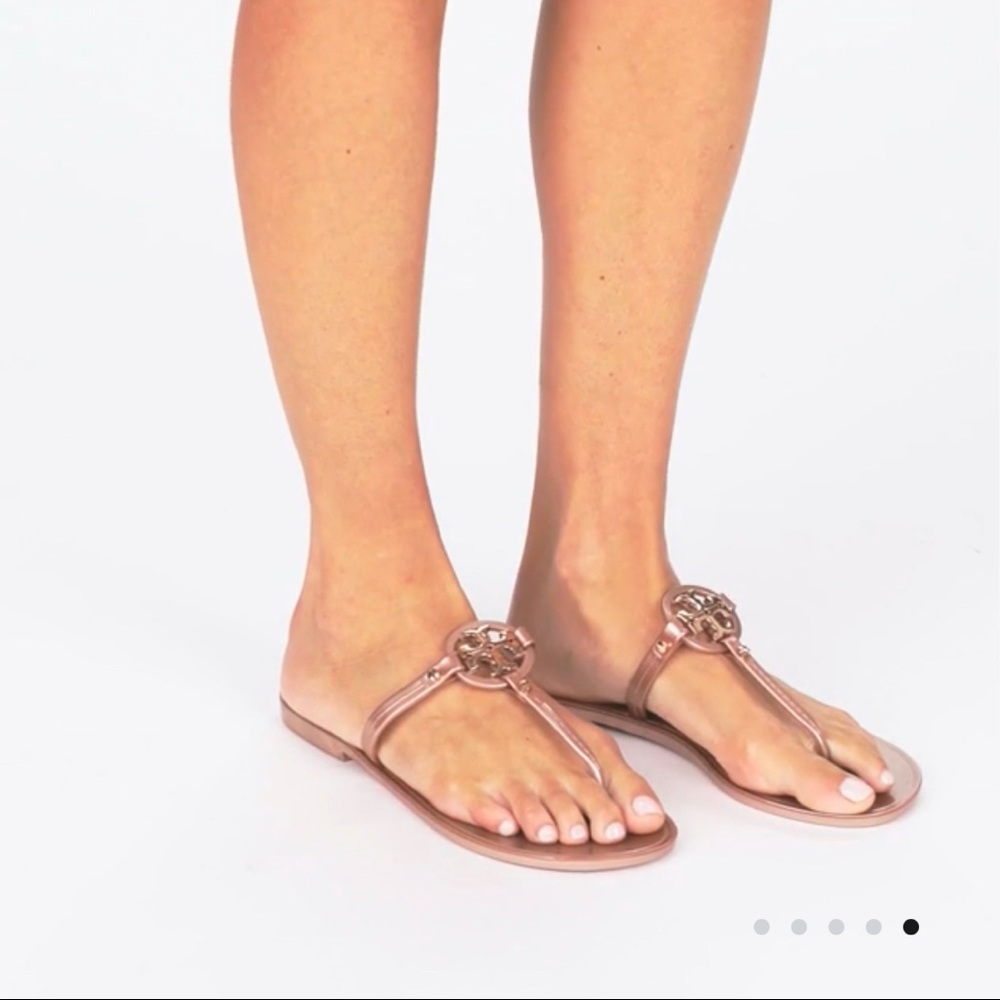 Tory Burch Mini Miller jelly thong sandal (8)